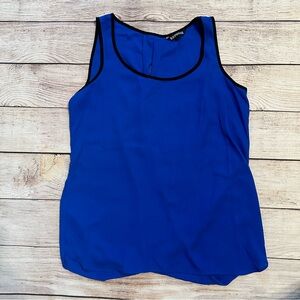 Express Split Back Top - Medium